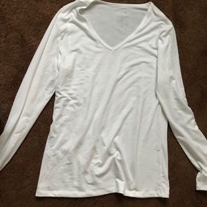 Long sleeves Vneck top